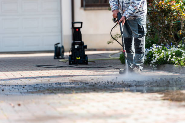 Best Deck Pressure Washing  in Cave Spring, VA