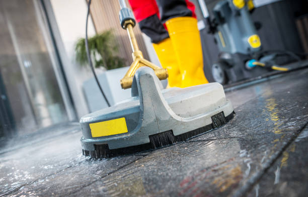 Best Commercial Pressure Washing  in Cave Spring, VA